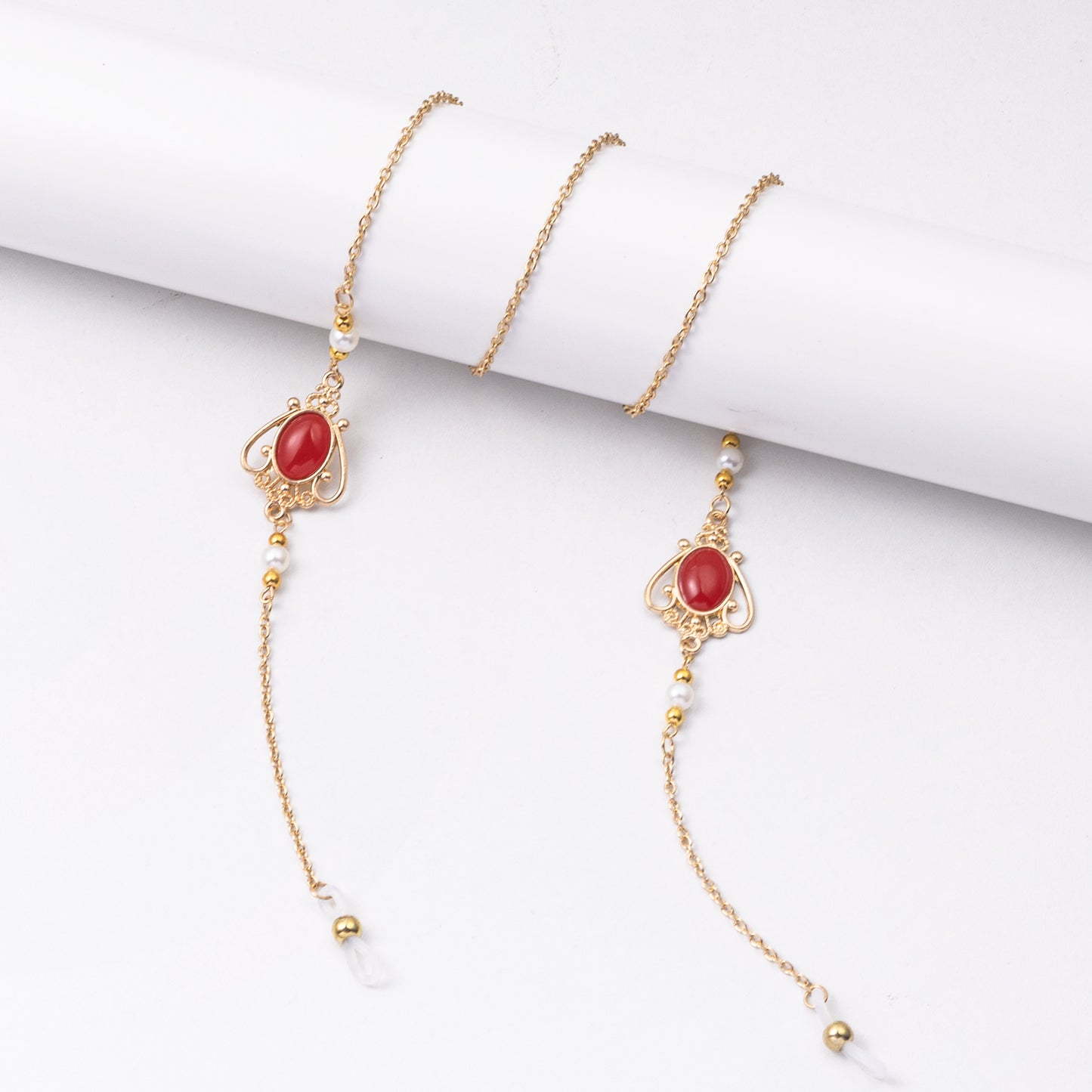 Elegante Brillen Kette mit dekorativen Edelsteinen Brehn