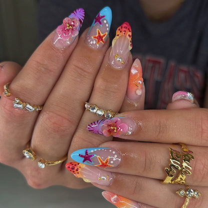 Künstlerisch von Tropen inspirierte Press-On Nagelkunst Brehn