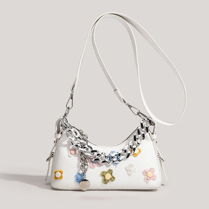 Dekorative Ketten Schultertasche Brehn