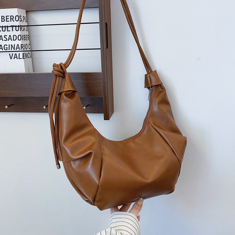 Moderne Minimalistische Sling-Handtasche Brehn