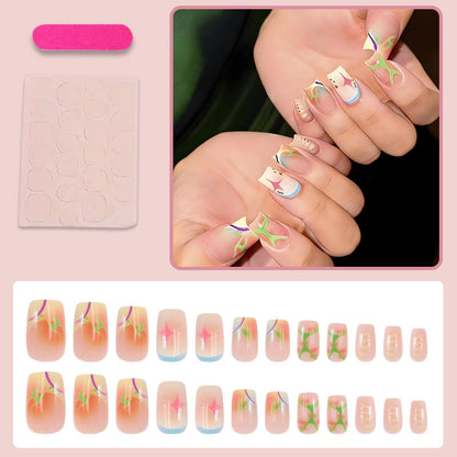 Kunstnagelset mit kreativen Designs und bunten Akzenten Brehn