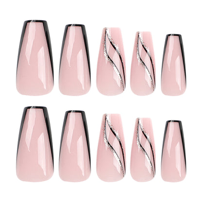 Kunstvolle Nagelverlängerungen mit elegantem Design Brehn