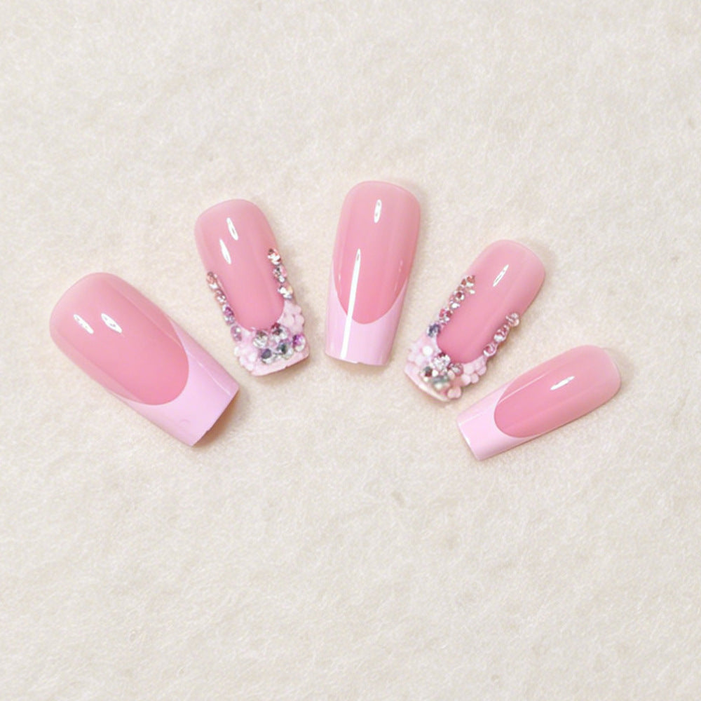 Elegantes florales Akzent Press-On-Nagelkunst-Set Brehn