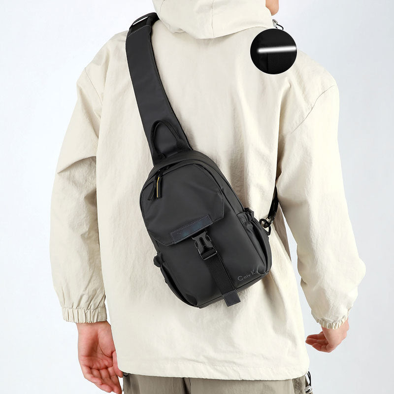 Schulterrucksack mit vielseitigen Fächern und wasserdichtem Material Brehn