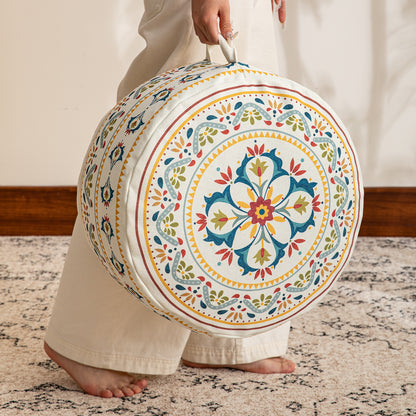 Rundes Sitzpouf mit gewebtem Baumwollbezug und ethnischem Mandala-Print Brehn