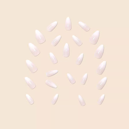 Elegante Ombre Stiletto Nagelverlängerungen