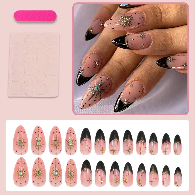 Kunstnagelset mit eleganten 3D-Sternen und Glitzerakzenten Brehn