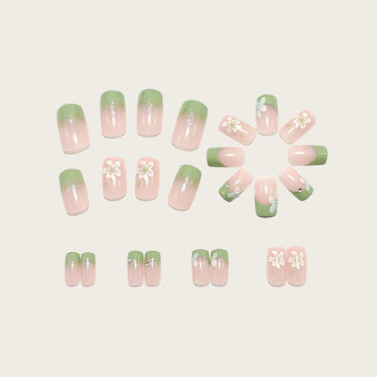 Kreative Nagelkunst Brehn