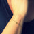 Minimalistische Kreuz Charm Armband Brehn