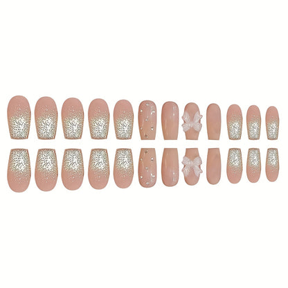 Chic dekorative 3D Press-On Nagelset Brehn