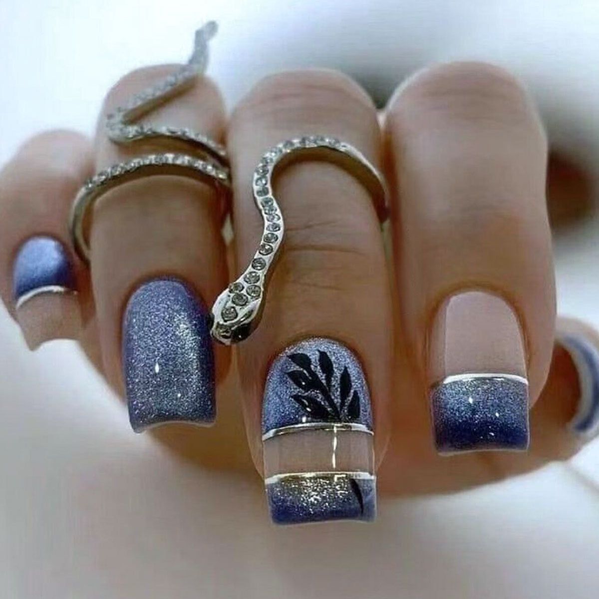 Elegantes Botanisches Nail Art Set Brehn