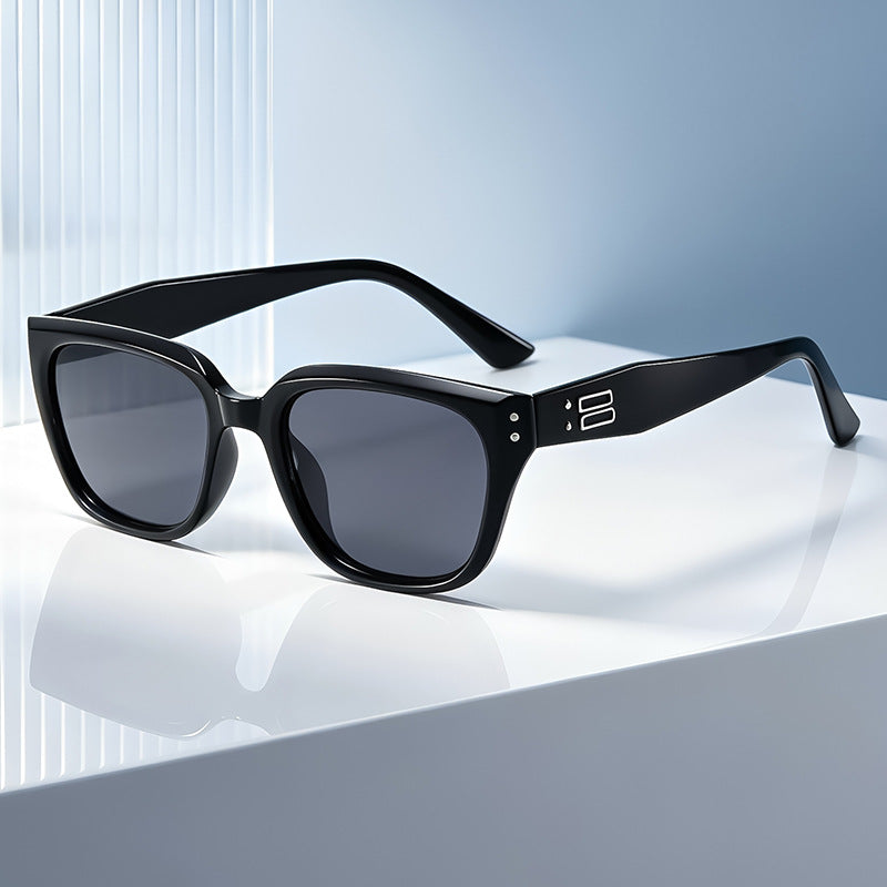 Modebewusste moderne transparente Sonnenbrille Brehn