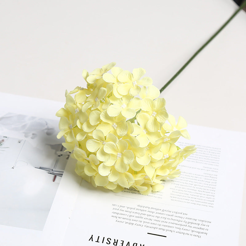 Realistische Florale Hortensienstiel