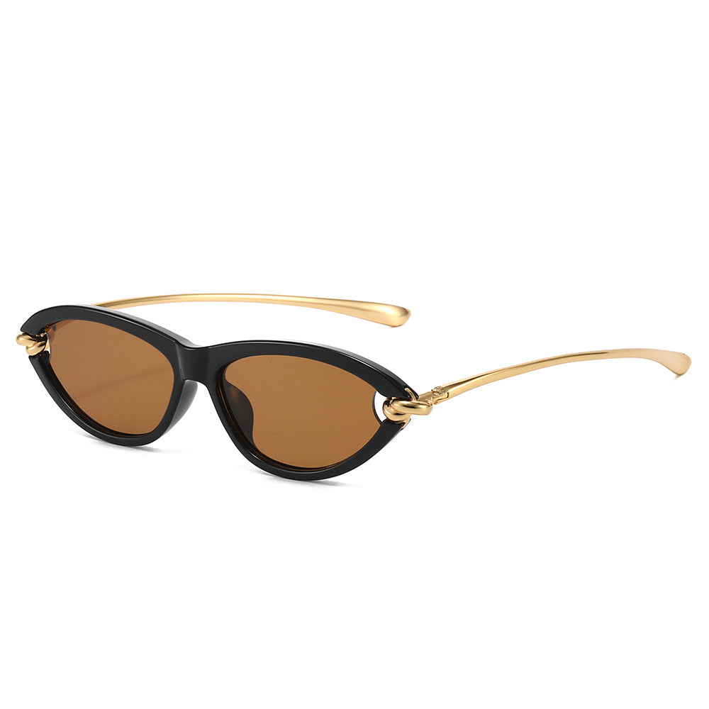 Chic Cat-Eye Sonnenbrille mit goldenen Akzenten Brehn