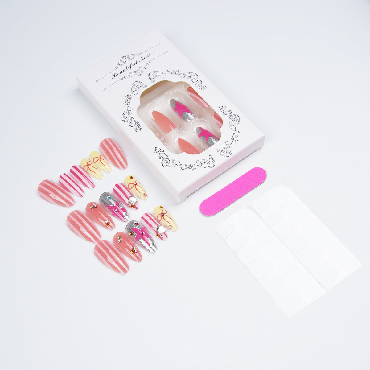 Kreatives Kunstnagelset Brehn