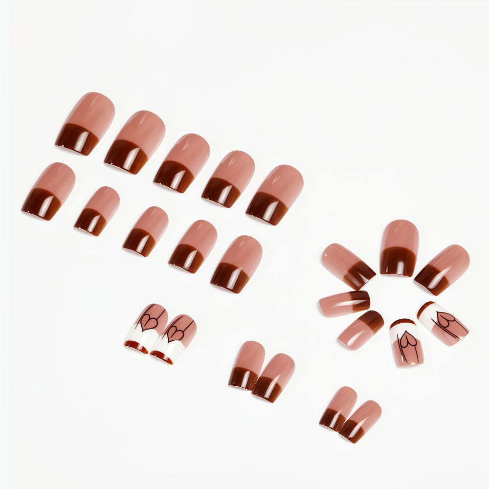 Kunstvolle Nail Art Spitzen Brehn