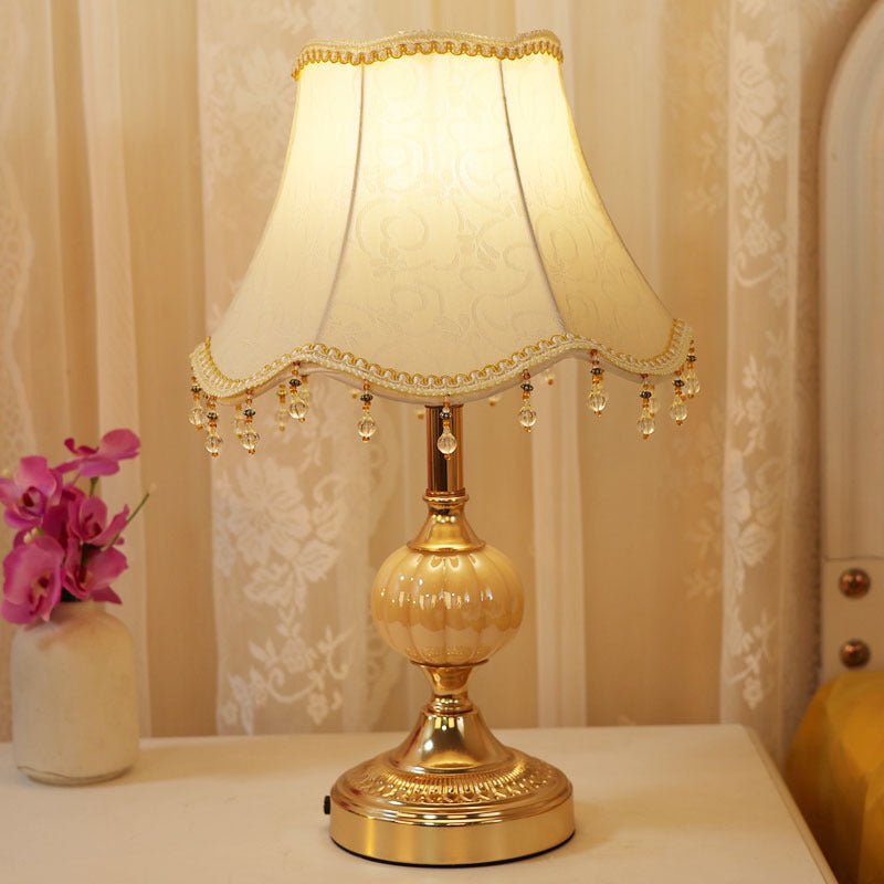 Vintage Kristall-Verzierte Tischlampe