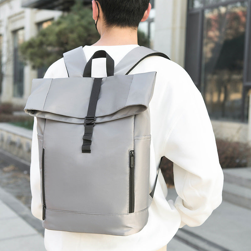 Urbaner Rucksack mit Multifunktionalem Rolltop-Verschluss Brehn