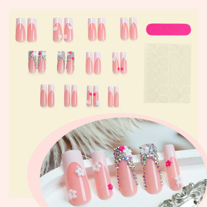 Dekoratives Press-On-Nagelkunst-Set mit floralen und Schmuckakzenten Brehn 1788496044
