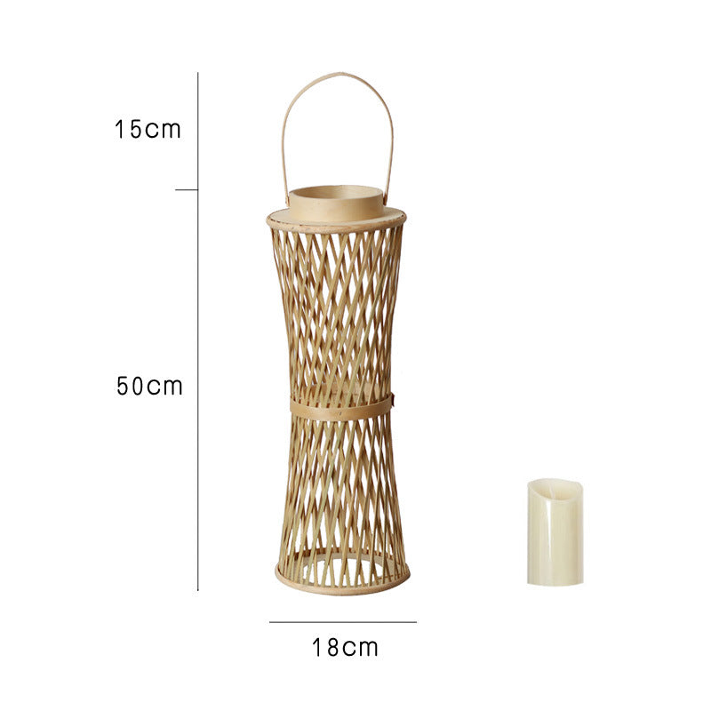 Elegante Laterne aus Rattan Brehn