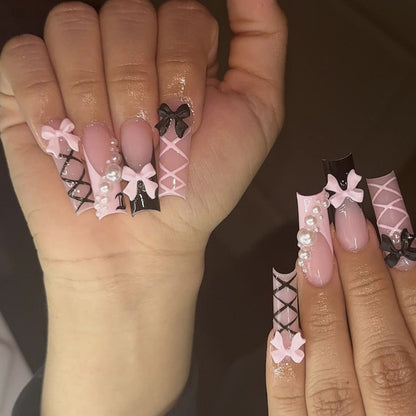 Dekorative Nagelkunst Brehn