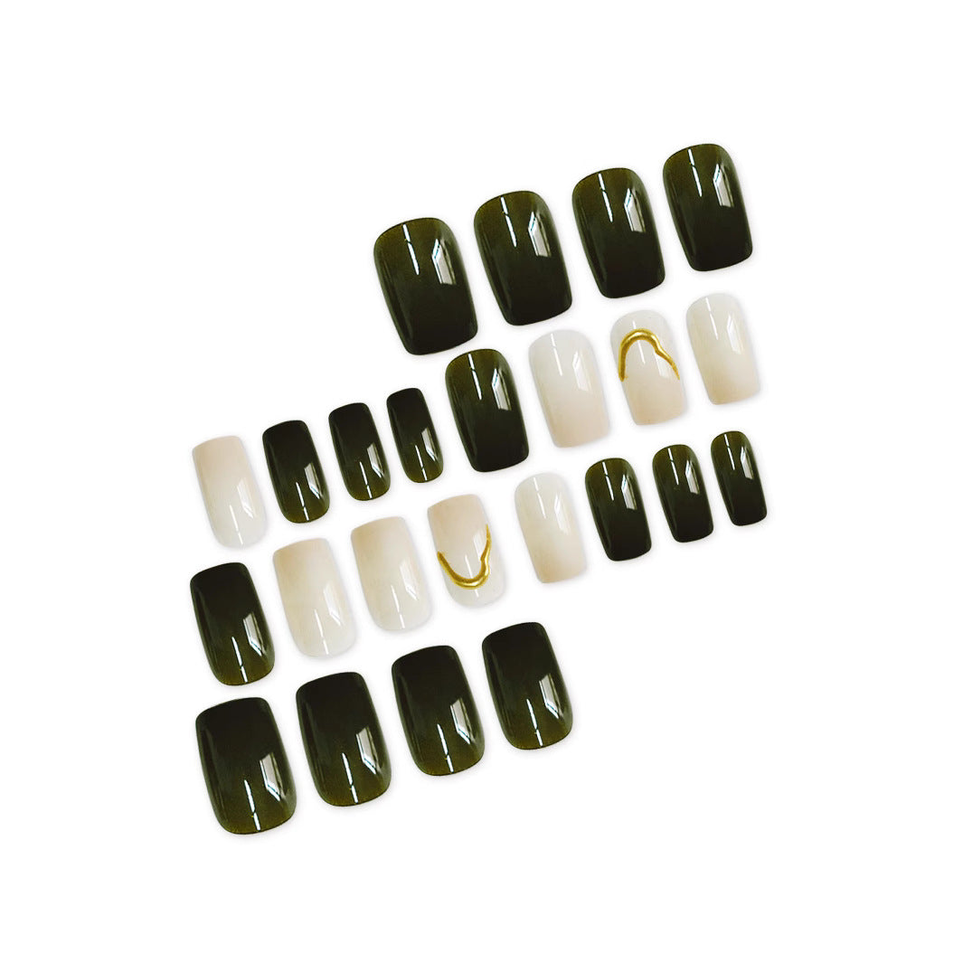 Künstlerisches Press-On-Nageldesign Brehn