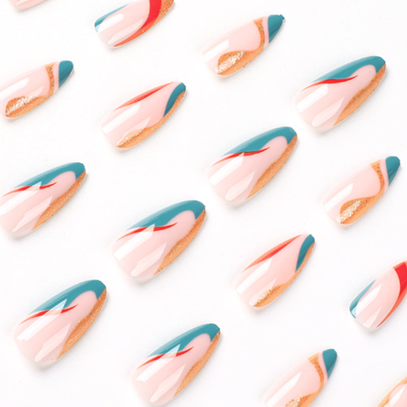Künstliche Nagelkunst mit kreativem Farbverlauf und Glitzerelementen Brehn