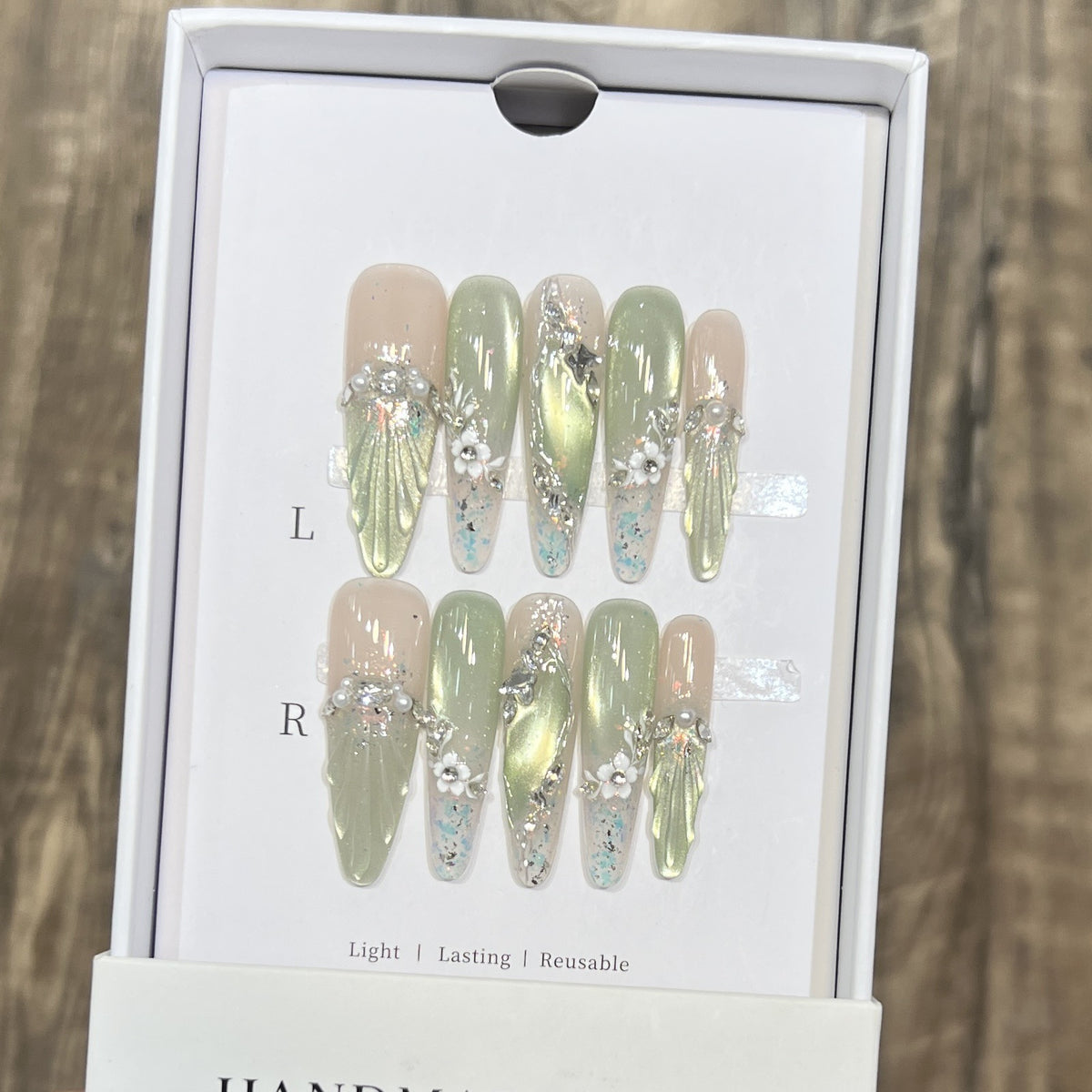 Blumenakzent Stiletto Press-On Nägel Brehn