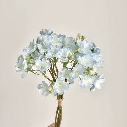 Dekorative Blumenarrangements