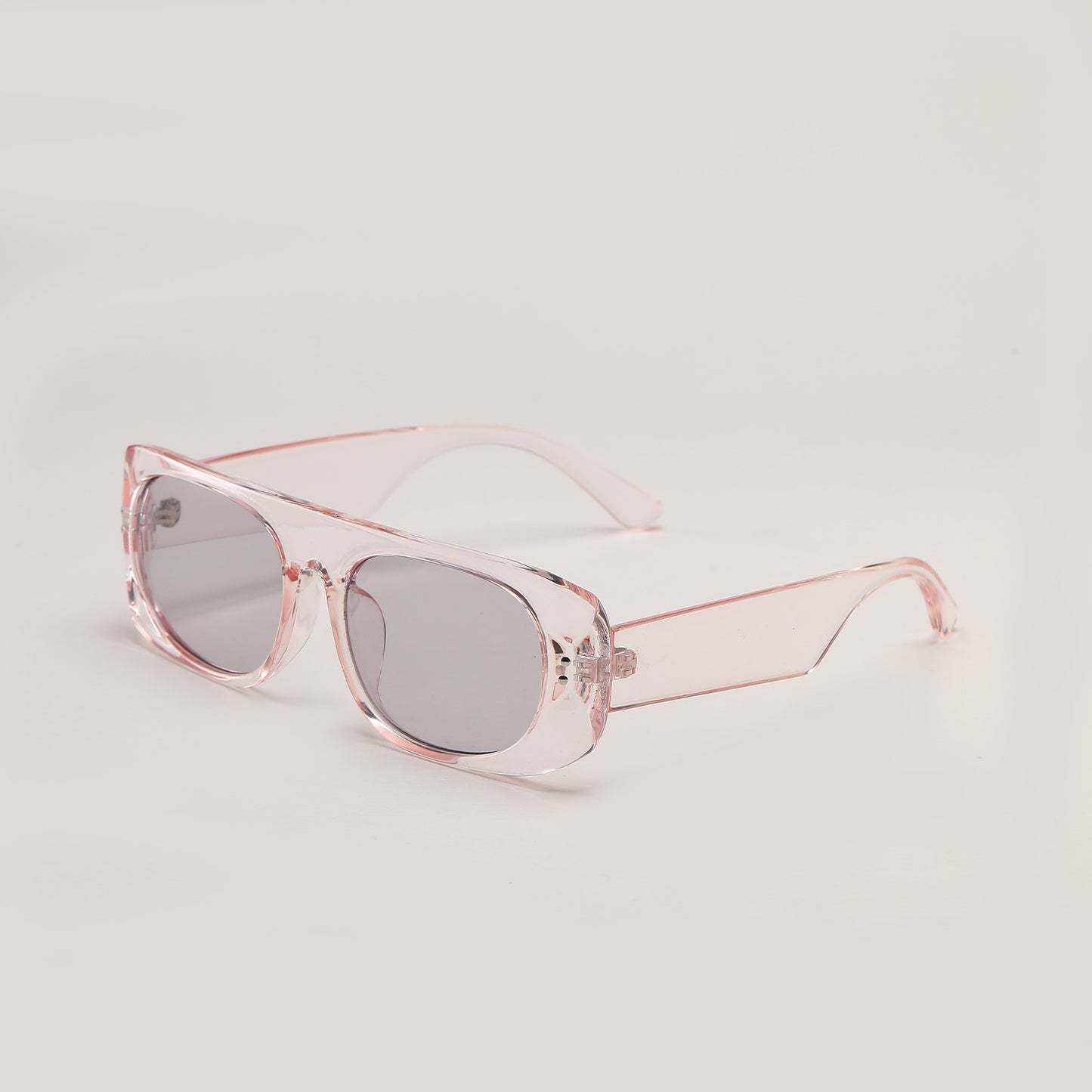 Damen trendige Sonnenbrille im modernen futuristischen Design Brehn