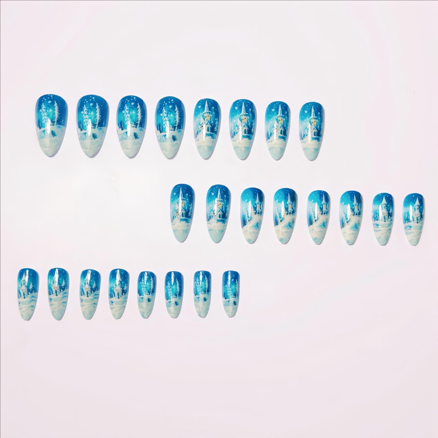 Winterliches Kunstnageldesign Brehn
