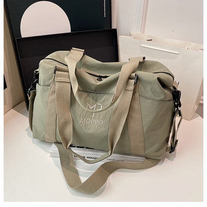 Sportliche Reisetasche Mit Verstärktem Tragesystem Brehn