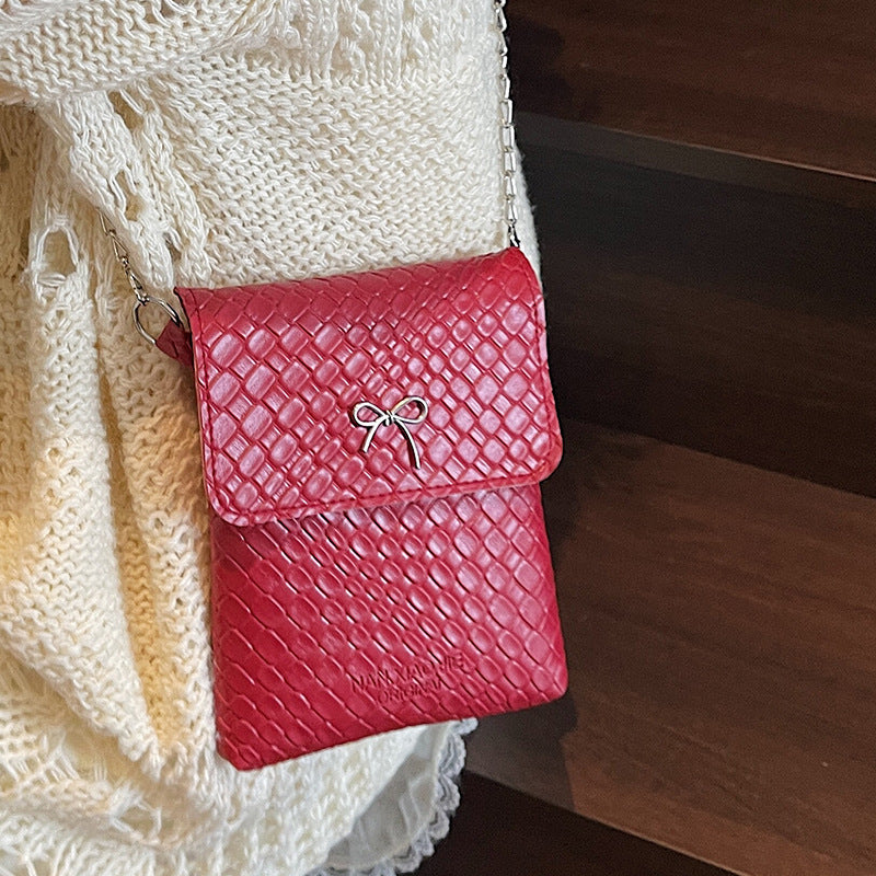 Texturierte Mini-Handtasche