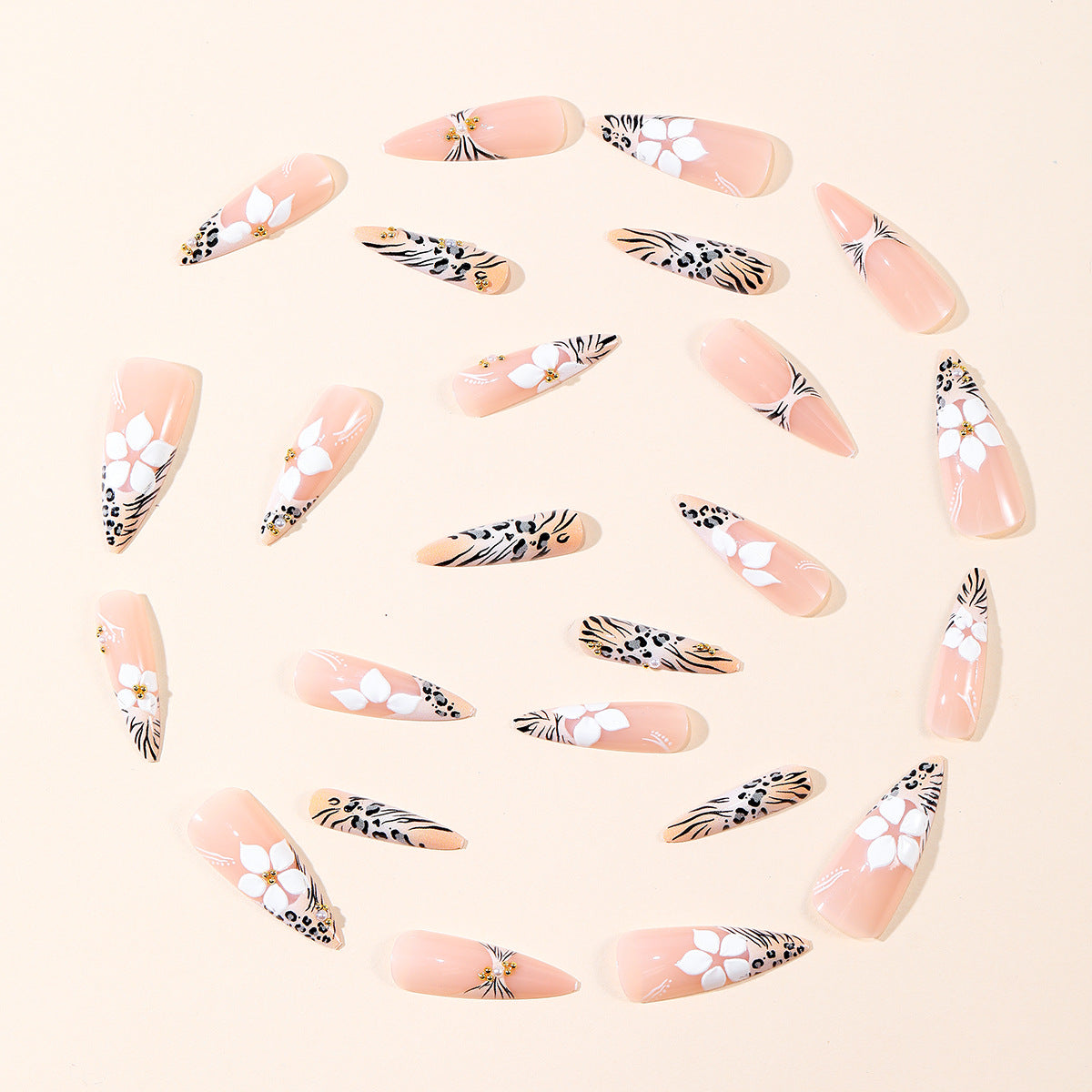 Blumen- und Tierdruck Stiletto Nagelkunst Erweiterungen Brehn