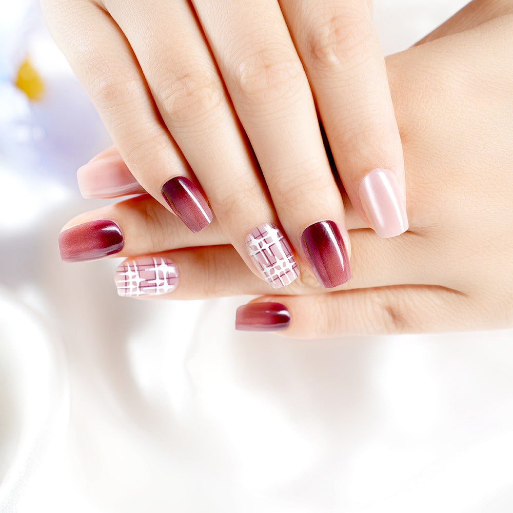 Stylisches Gradient Press-On Nagelset Brehn