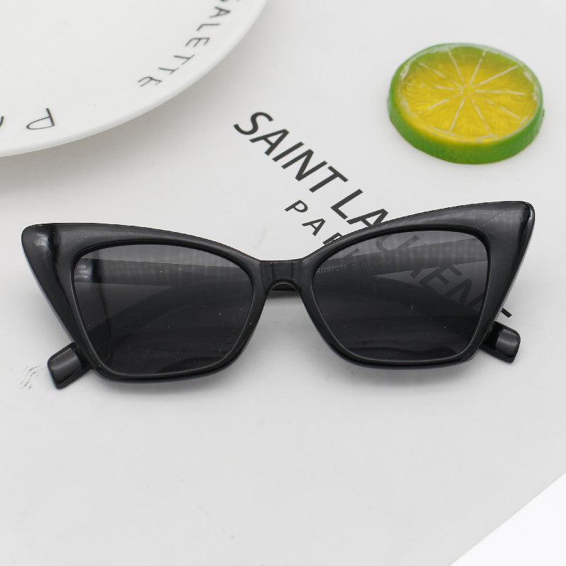 Damen Modische Cat-Eye Sonnenbrille mit hochwertiger Rahmenstruktur Brehn