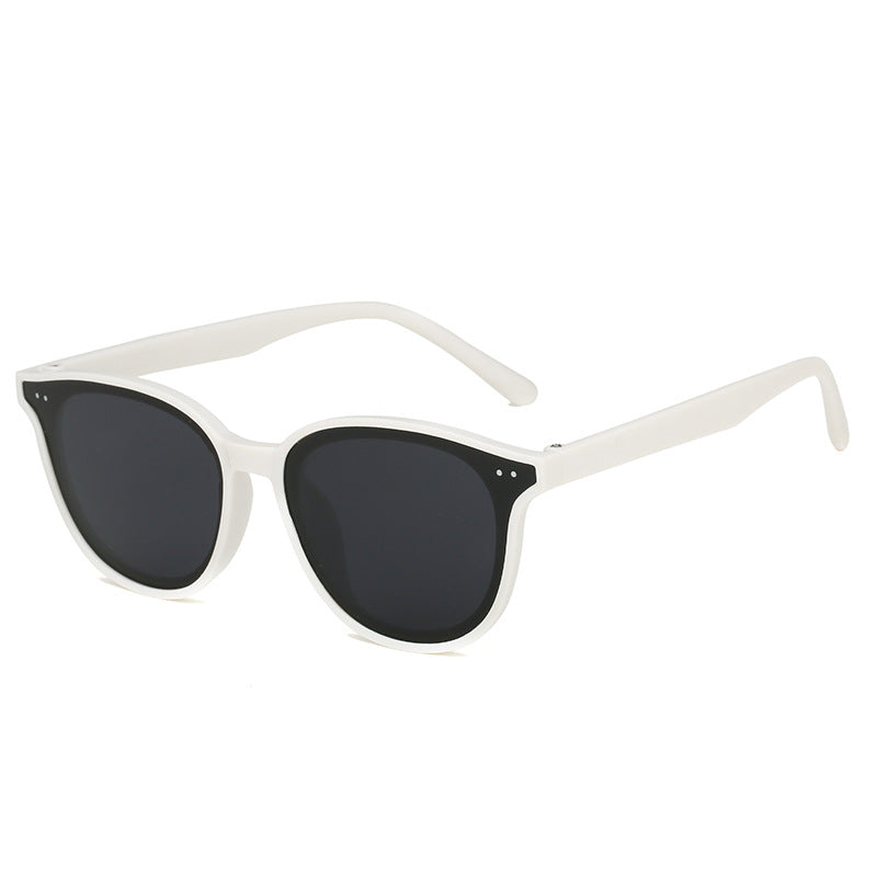Retro-inspirierte Schmetterlingssonnenbrille