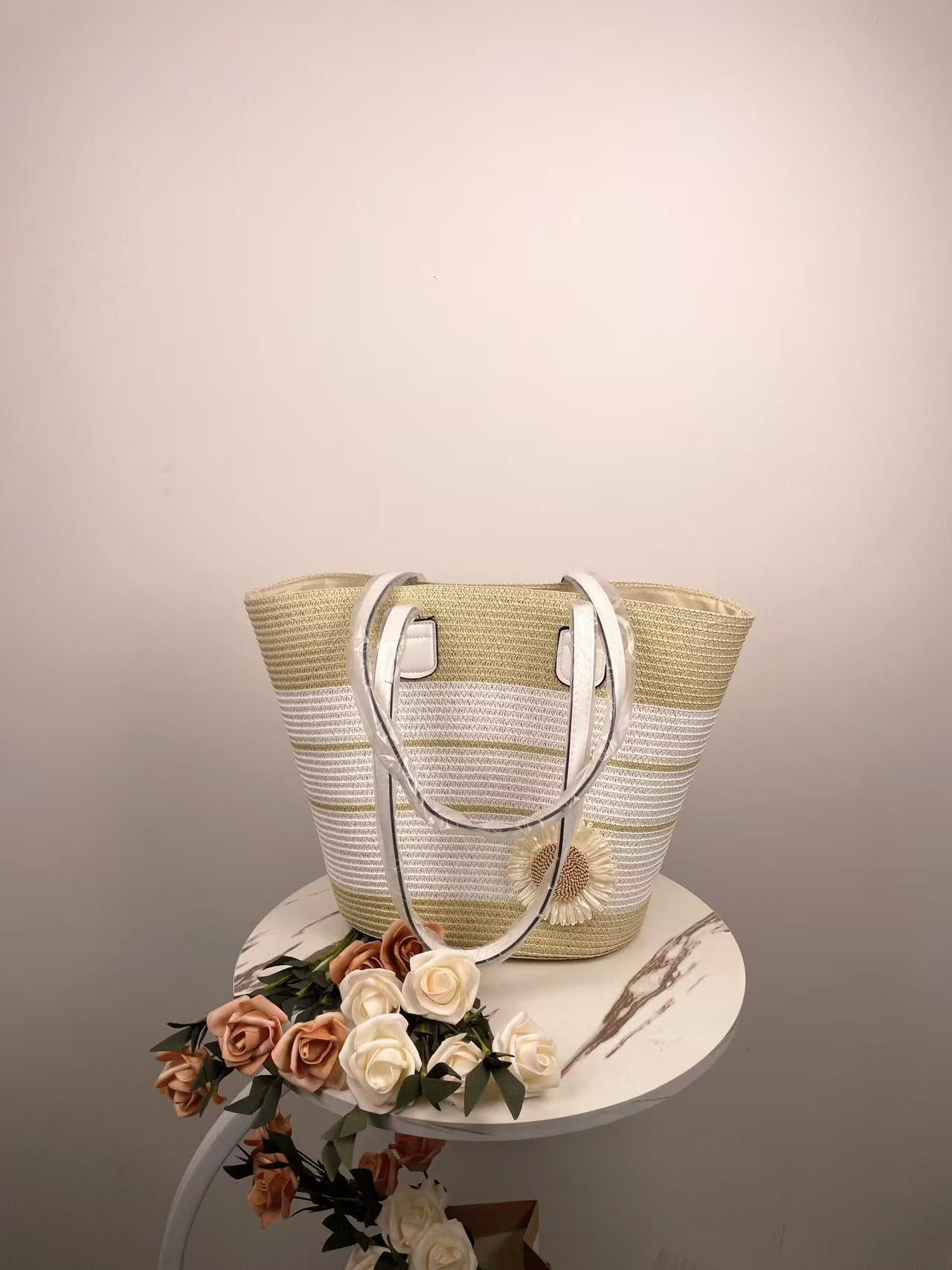 Elegante Strandtasche mit Zugehörigem Sonnenhut Brehn