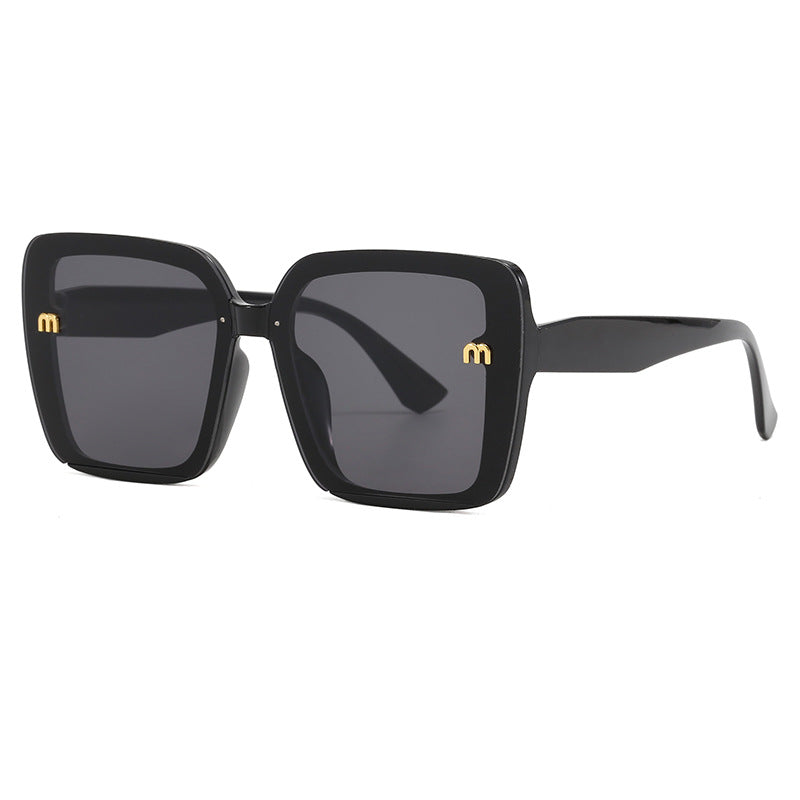Damen oversized quadratische Sonnenbrille mit elegantem Rahmen Brehn