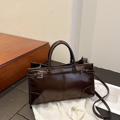 Strukturierte Handtasche