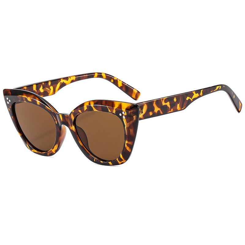 Damen Cat-Eye Sonnenbrille mit luxuriösen Akzenten Brehn