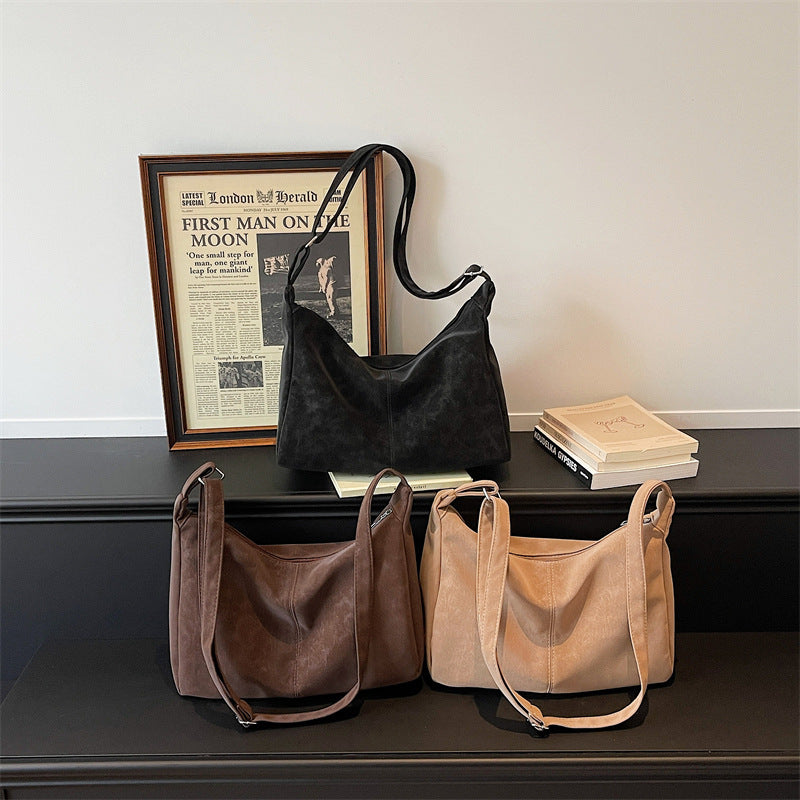 WoSoft Texturiertes Faux-Leder Hobo Bag Brehn