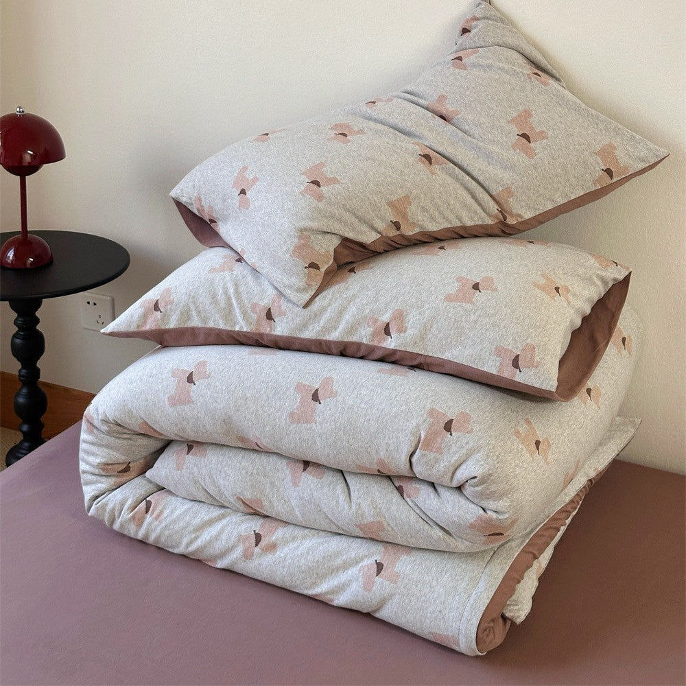 Bettwäsche-Garnitur aus Baumwollperkal mit zartem Kirschenmotiv und wendbarer Pflegeleichtigkeit
