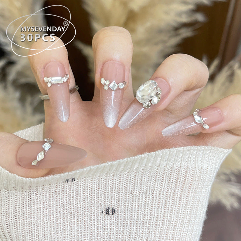 Glamouröser mit Strass verzierter Press-On-Nagelset Brehn