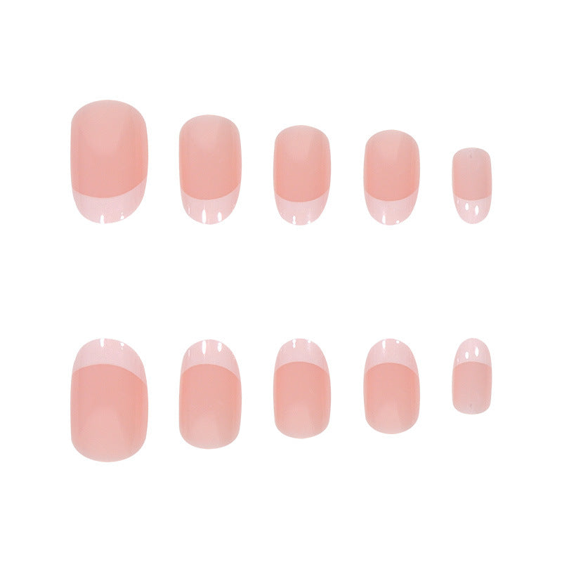 Elegante französische Tipp Nagelverlängerungen Brehn