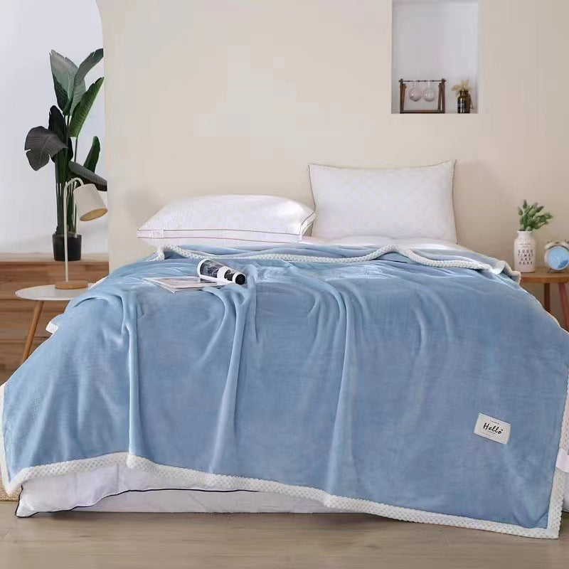 Unisex Kuscheldecke mit verspieltem Wolken-Design Brehn