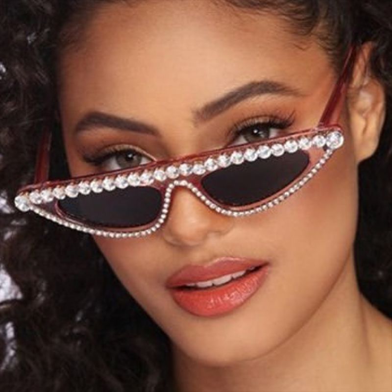 Damen Designer-Sonnenbrille im stilvollen Cat-Eye-Design mit glitzerndem Rahmen Brehn