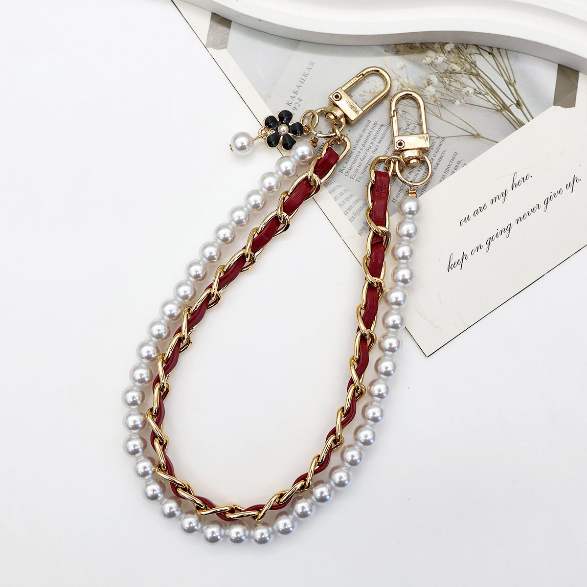 Stilvolle mit Perlen verzierte Brillenband Brehn