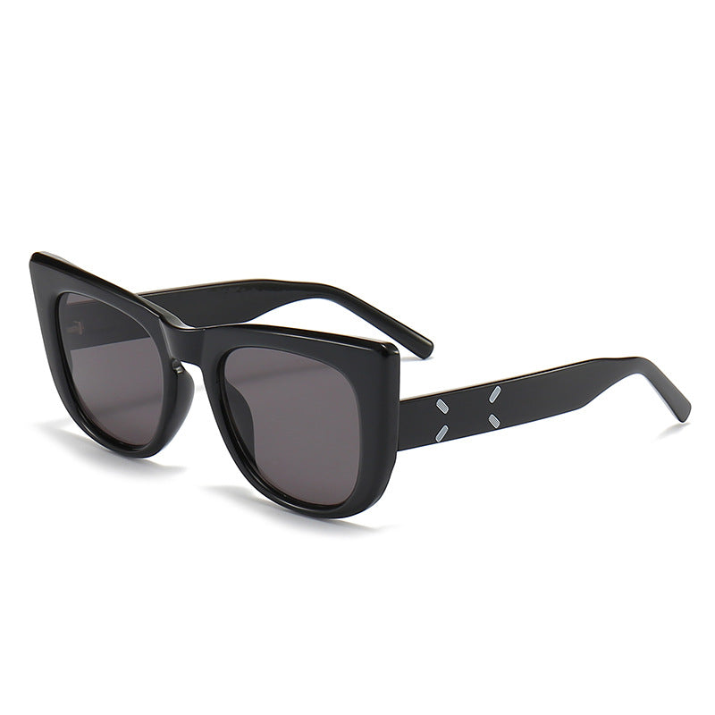 Damen moderne oversized Sonnenbrille im einzigartigen Design Brehn
