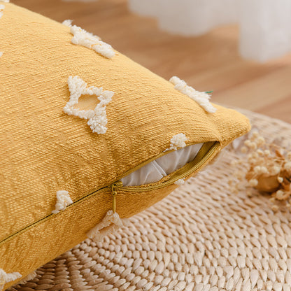 Dekorativer Kissenbezug im Boho‑Skandi‑Mix mit handtuftetem 3D‑Diamantrelief Brehn